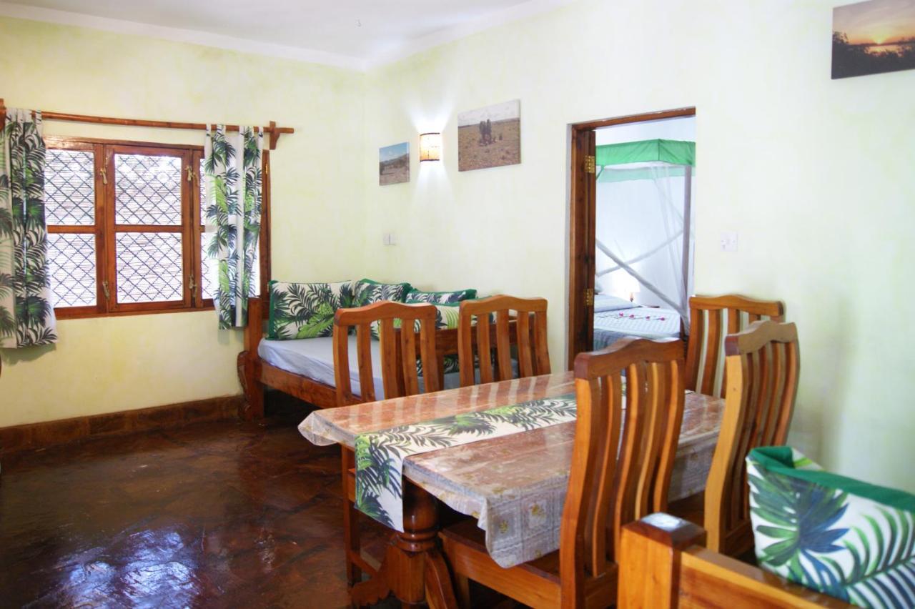 Luciano & Grace Apartments Watamu Bagian luar foto