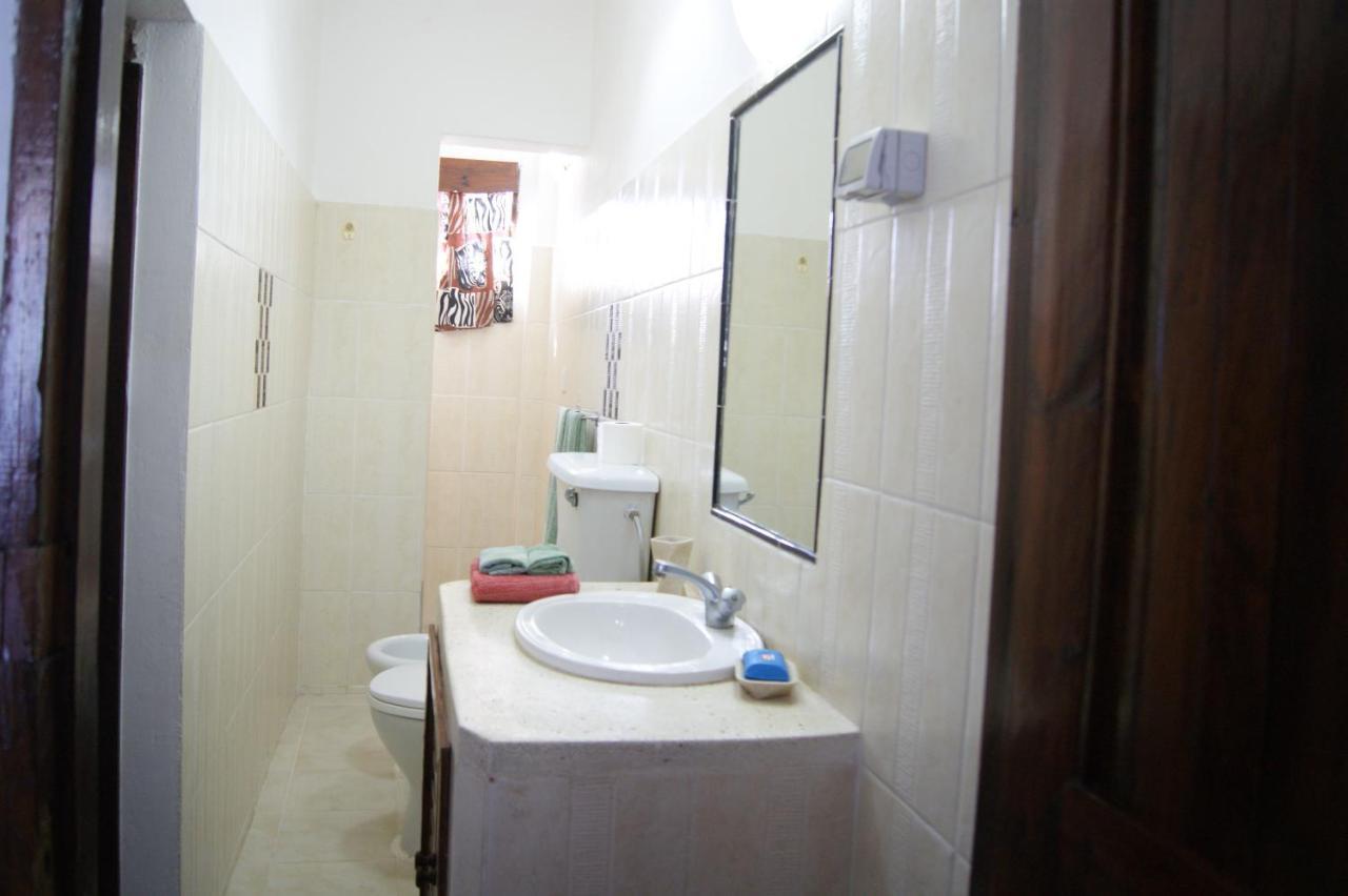 Luciano & Grace Apartments Watamu Bagian luar foto